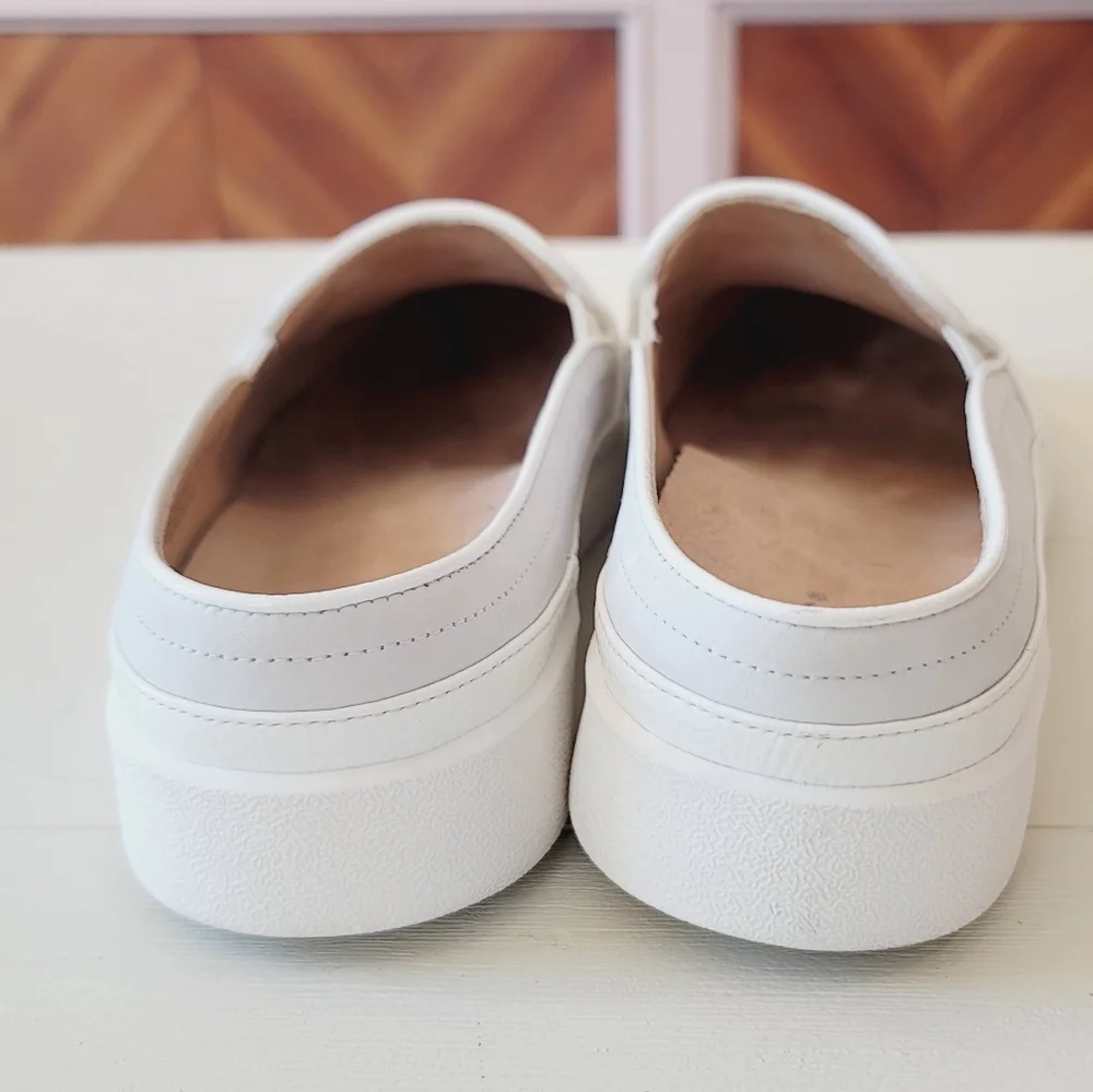 Vionic Effortless Casual Supportive Slip-on Shoes in White Nubuck - Picture 12 of 16